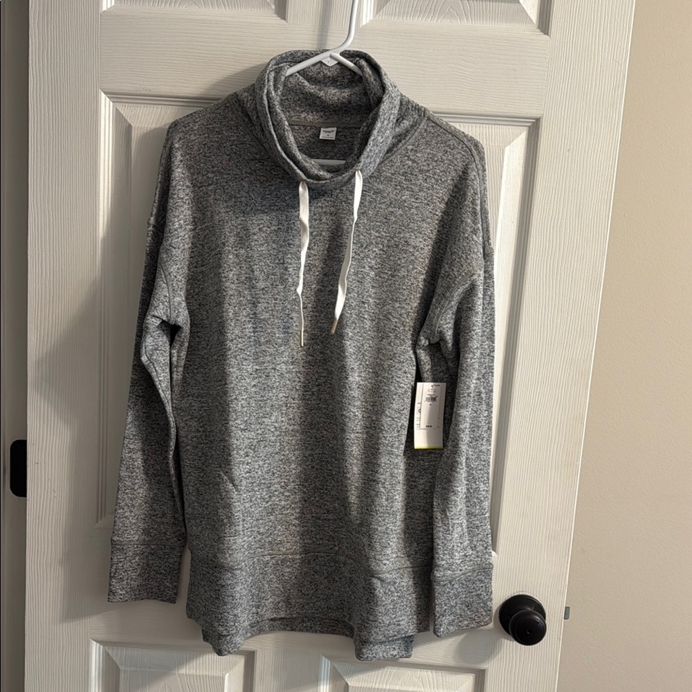 NWT Old Navy Gray Turtleneck Sweater Soft Knit